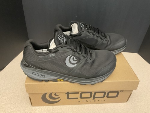 New mens topo athletic - new!,